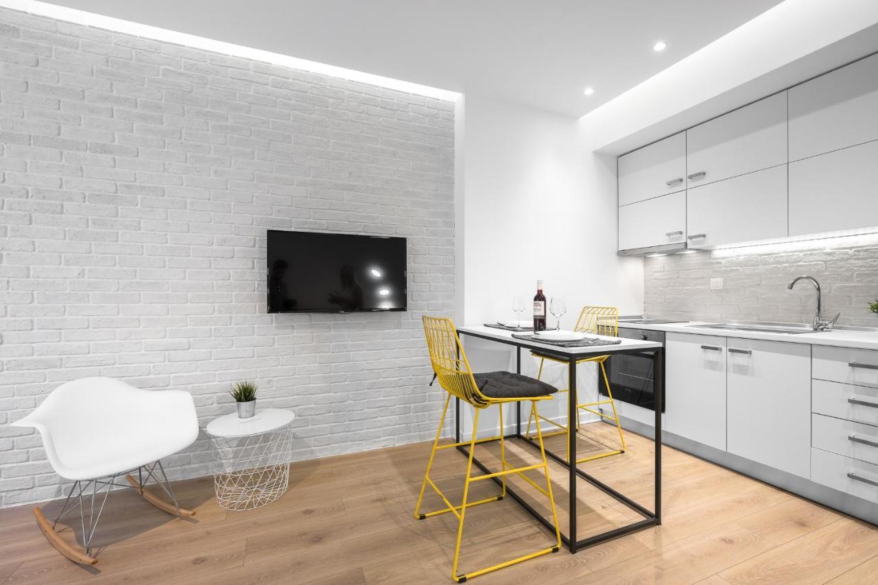 Nyma White Apartments, The Luxury Suites Thessalonique Extérieur photo
