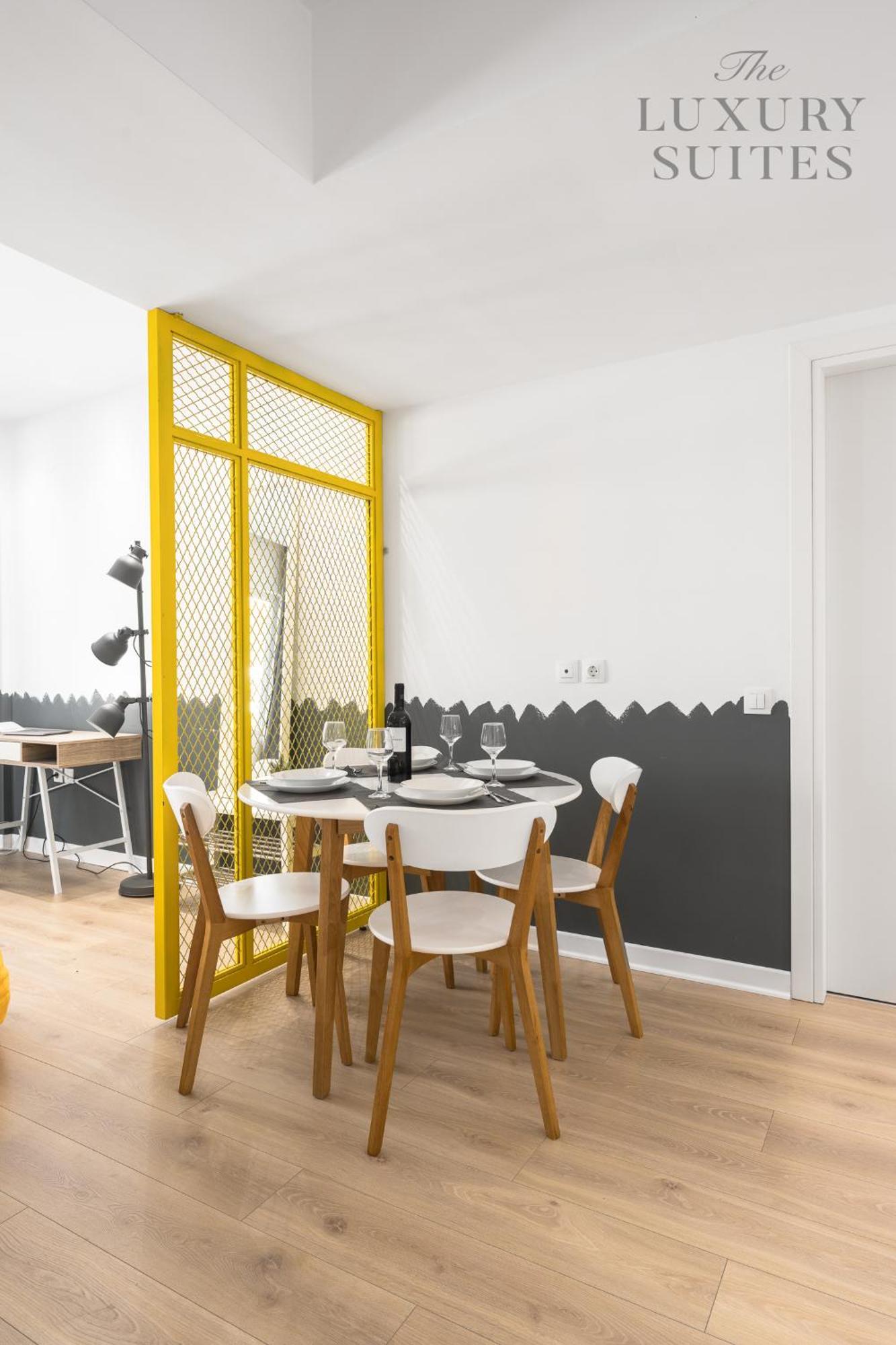 Nyma White Apartments, The Luxury Suites Thessalonique Extérieur photo