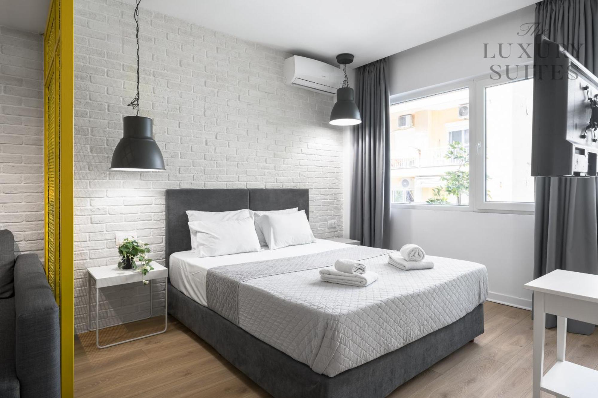 Nyma White Apartments, The Luxury Suites Thessalonique Extérieur photo