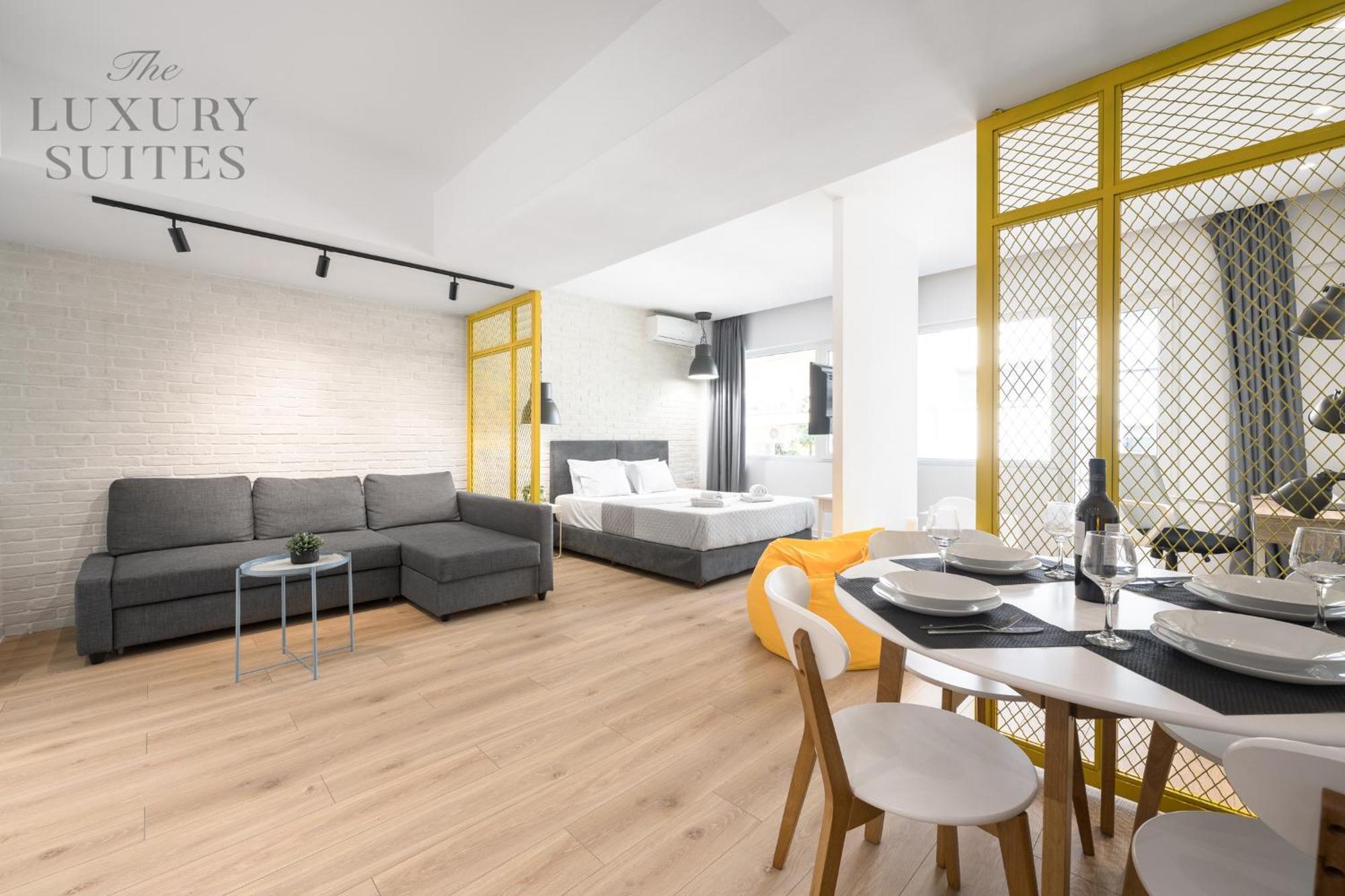 Nyma White Apartments, The Luxury Suites Thessalonique Extérieur photo